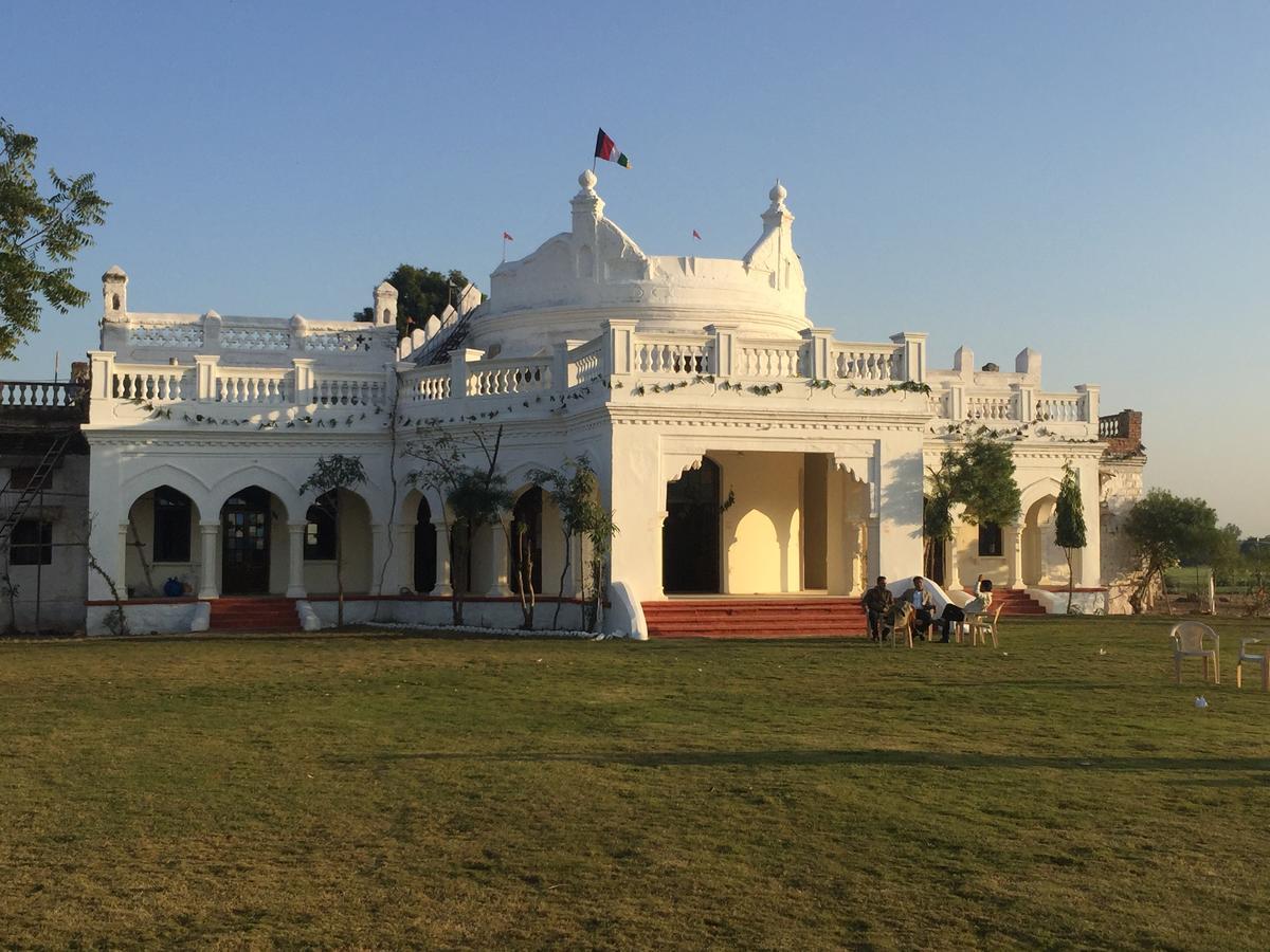 Hotel Aaram Baagh By Pachar Group, Sānchi Exterior foto