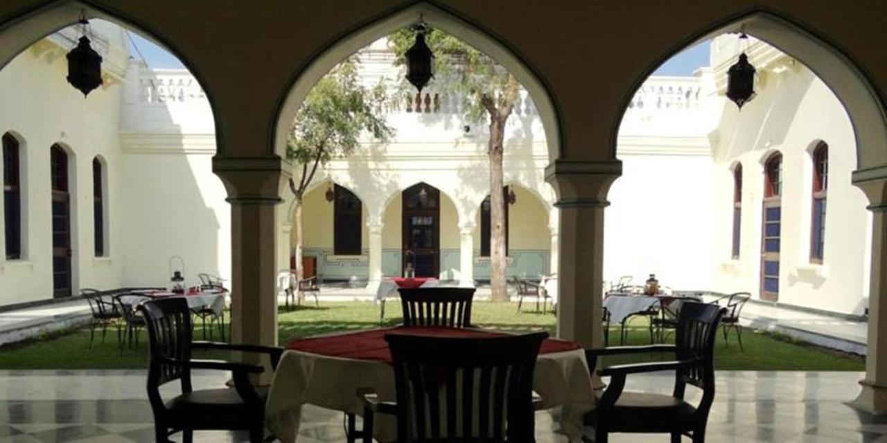 Hotel Aaram Baagh By Pachar Group, Sānchi Exterior foto