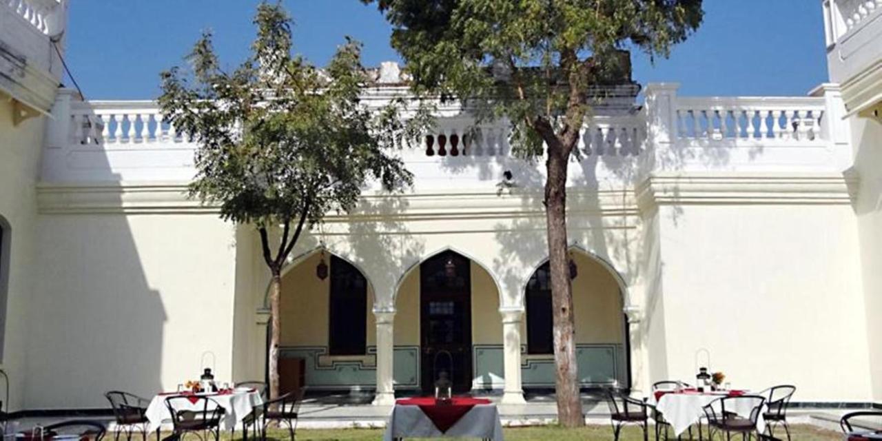 Hotel Aaram Baagh By Pachar Group, Sānchi Exterior foto